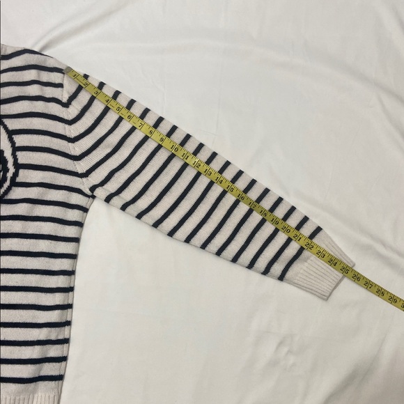 Peanuts Snoopy Cream and Black,Long Sleeve Striped Sweater.Size-Large. - Picture 10 of 12